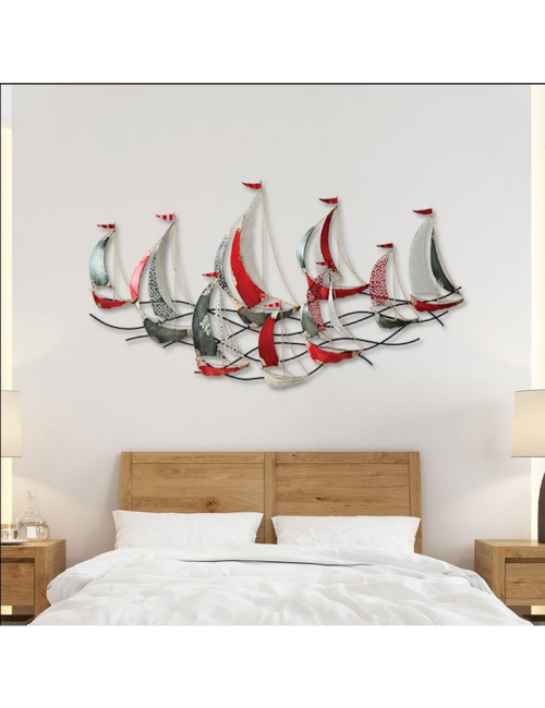 " Régate, voiliers rouge et argent ", déco murale métal marine