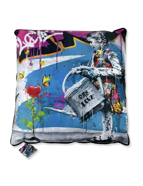 "La fille et l'arrosoir", Lot de 2 coussins, Romaric