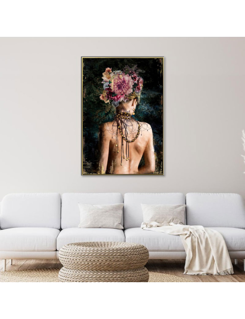 Tableau femme fleurie et perles dorées – toile 80x120 cm