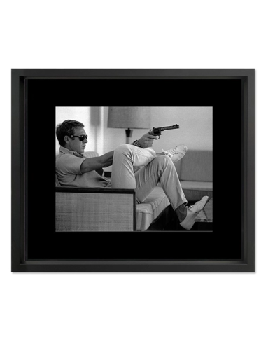 "McQueen et son révolver", Tableau cinéma noir et blanc